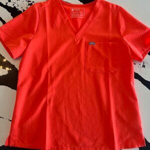 FIGS *FIERY CORAL* CATARINA SCRUB TOP SIZE L WOMENS